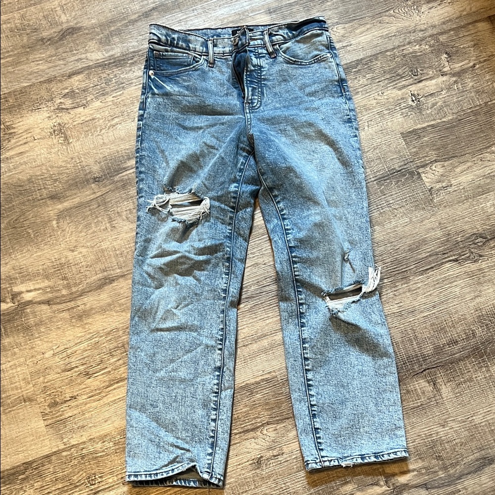 Express Light Blue Distressed Cropped Jeans